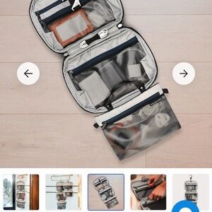 Solgaard Gray Hanging Travel Organizer